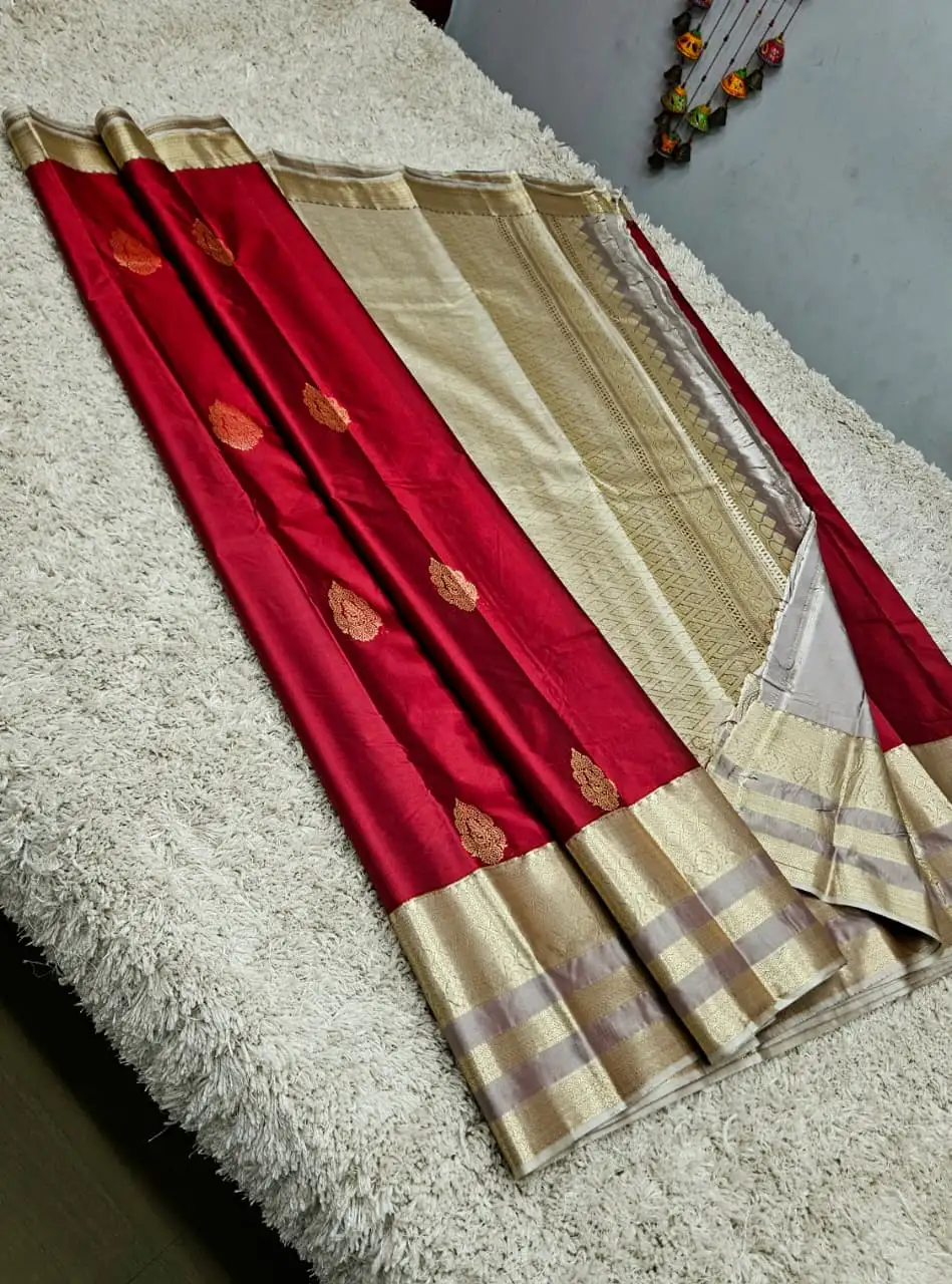 Crimson Maanga Jaal Korvai Semi-Kanchi Silk Saree